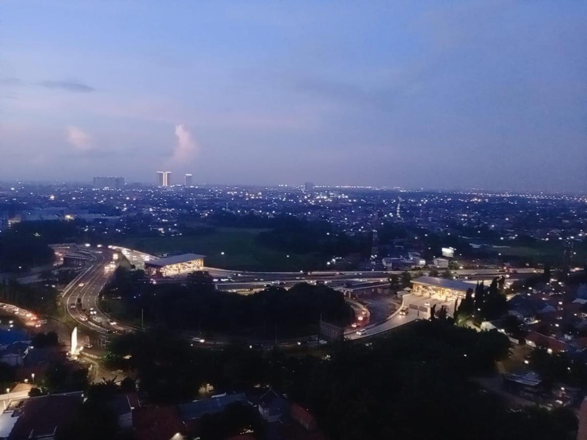 Apartement Springwood By LiviRooms Tangerang Warungmangga Bagian luar foto